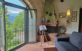 Large Holiday Home In Cagli With Pool